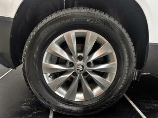 2021 Skoda Karoq DSG6 I, белый, 2190000 рублей, вид 5