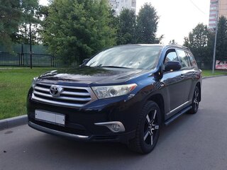 2011 Toyota Highlander II (XU40) Рестайлинг, чёрный, 2100000 рублей, вид 1