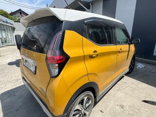 2019 Mitsubishi eK Custom I Рестайлинг, жёлтый, 1150000 рублей, вид 5
