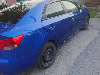 2010 Kia Cerato 6-speed II, синий, 530000 рублей, вид 5