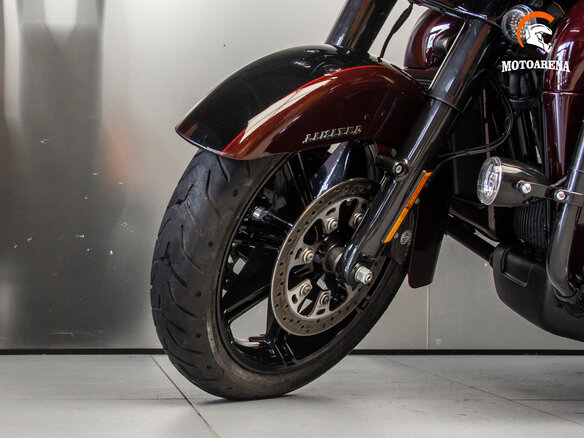 2022 Harley-Davidson Electra Glide, пурпурный, 1821973 рублей - вид 17