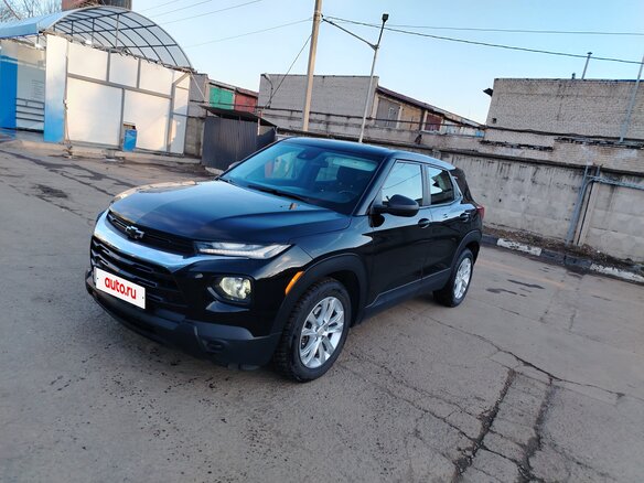 2021 Chevrolet TrailBlazer III, чёрный, 1750000 рублей