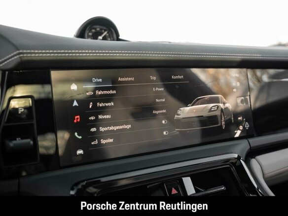 2025 Porsche Panamera 4 E-Hybrid III, серый, 22531000 рублей - вид 23