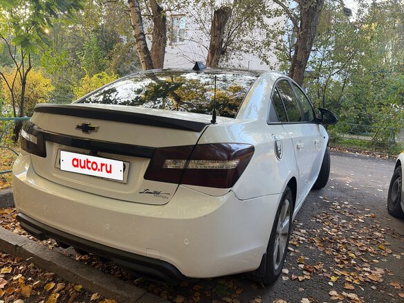 2012 Chevrolet Cruze I, белый, 500000 рублей - вид 1