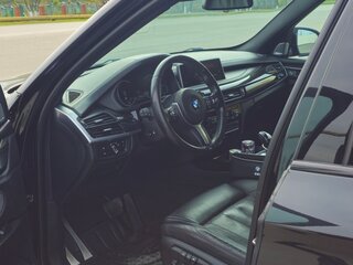2014 BMW X5 50i III (F15), чёрный, 2950000 рублей, вид 3
