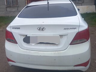 2014 Hyundai Solaris I Рестайлинг, белый, 899999 рублей, вид 5