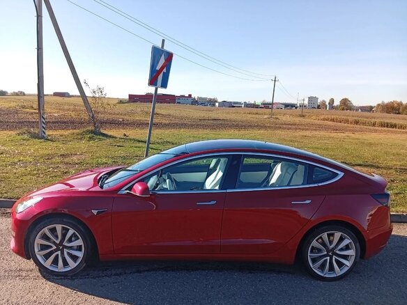 2018 Tesla Model 3 Performance I, красный, 1400000 рублей - вид 17