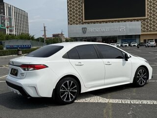 2022 Toyota Levin XII (E210) Рестайлинг, белый, 1500000 рублей, вид 3