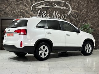 2014 Kia Sorento II Рестайлинг, белый, 1998000 рублей, вид 4