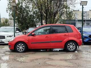 2007 Ford Fiesta Mk5, красный, 389000 рублей, вид 4
