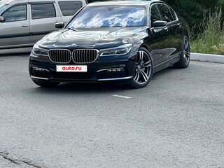 2017 BMW 7 серии Long 750Li xDrive VI (G11/G12), чёрный, 4000000 рублей, вид 2