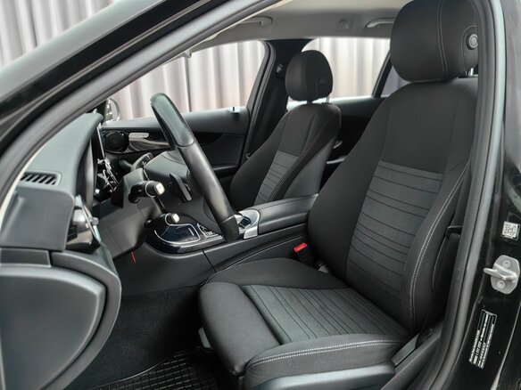 2017 Mercedes-Benz C-Класс 200 IV (W205), чёрный, 1944000 рублей - вид 6