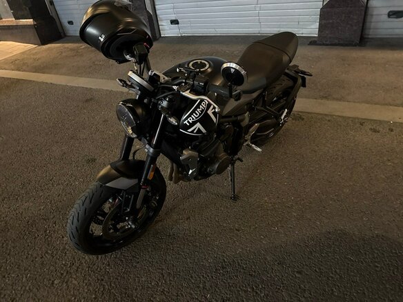 2023 Triumph Trident 660, чёрный, 780000 рублей