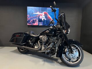 2012 Harley-Davidson Street Glide, чёрный, 1150000 рублей, вид 1