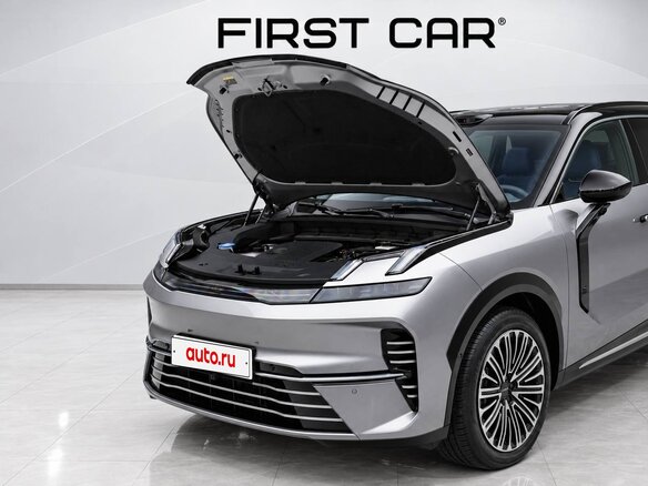 2026 Lynk & Co 08 EM-P 38.2 kWh I Рестайлинг, серебристый, 5490000 рублей - вид 7