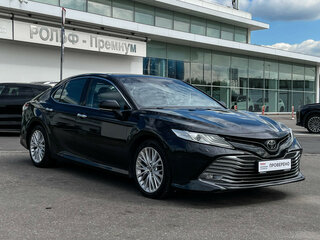 2018 Toyota Camry VIII (XV70), чёрный, 2599000 рублей, вид 3