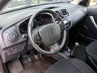 2016 Renault Sandero II, серый, 740902 рублей, вид 5