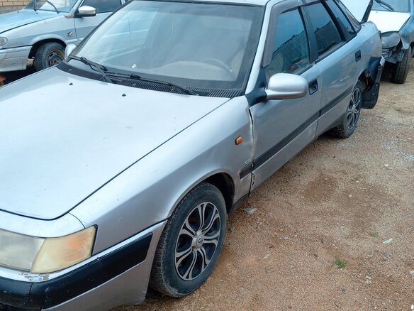 1997 Daewoo Espero, серебристый, 27000 рублей - вид 1