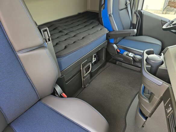 2026 Volvo FH, белый, 23800000 рублей - вид 33