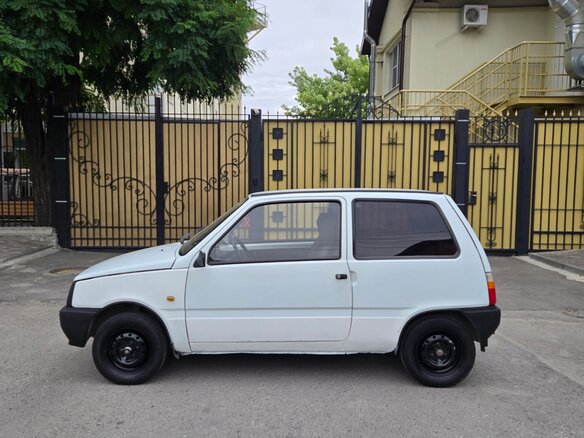 2002 Lada (ВАЗ) 1111 Ока КамАЗ, белый, 105000 рублей - вид 10