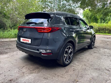 2019 Kia Sportage IV Рестайлинг, серый, 2589000 рублей, вид 3