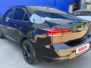 2022 Volkswagen Polo VI, чёрный, 2200000 рублей, вид 4