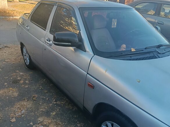 2002 Lada (ВАЗ) 2110, серебристый, 130000 рублей - вид 2