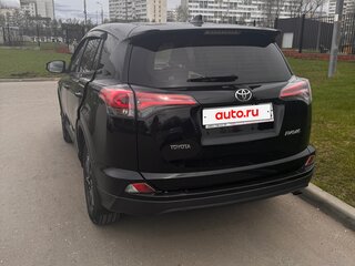 2016 Toyota RAV4 IV (XA40) Рестайлинг, чёрный, 2250000 рублей, вид 3