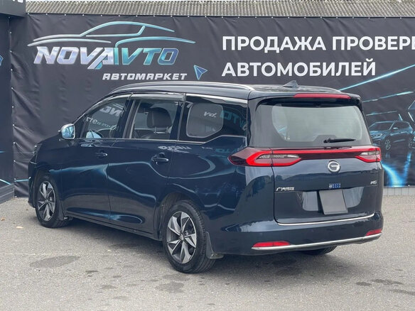 2021 GAC Trumpchi M6, синий, 1900000 рублей - вид 4