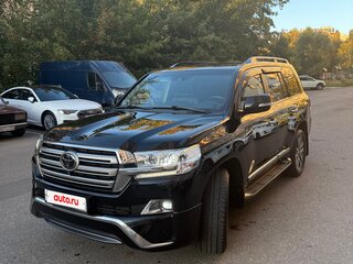 2018 Toyota Land Cruiser 200 Series Рестайлинг 2, чёрный, 6500000 рублей, вид 1