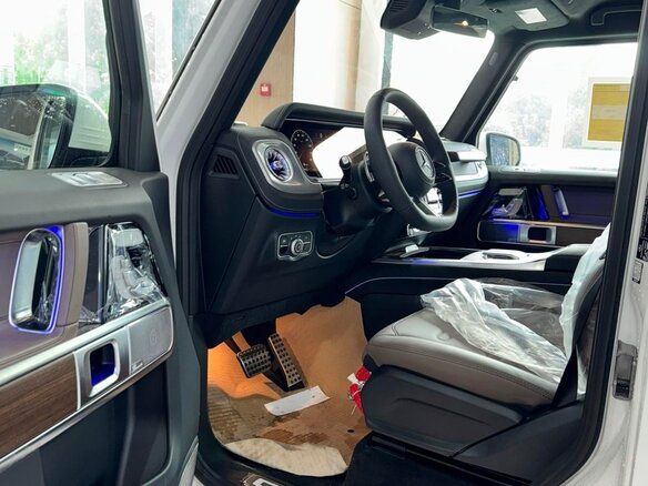2026 Mercedes-Benz G-Класс 450 d III (W465) Рестайлинг, белый, 17500000 рублей - вид 10