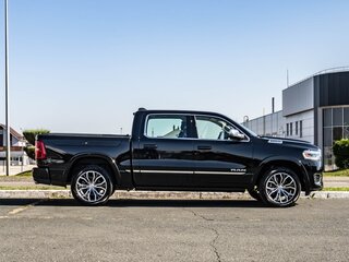 2026 Ram 1500 Crew Cab V Рестайлинг, чёрный, 10300000 рублей, вид 3