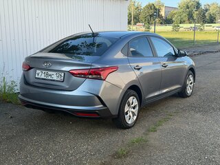 2020 Hyundai Solaris II Рестайлинг, серый, 1050000 рублей, вид 3