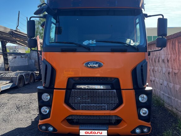 2013 Ford Cargo, оранжевый, 1300000 рублей - вид 8