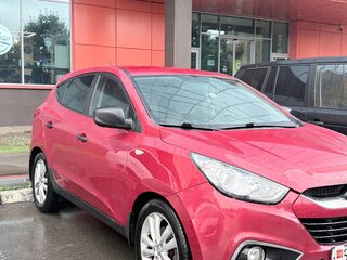 2010 Hyundai ix35 I, красный, 970000 рублей, вид 3