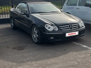 2006 Mercedes-Benz CLK-Класс 200 II (W209) Рестайлинг, чёрный, 2100000 рублей, вид 3