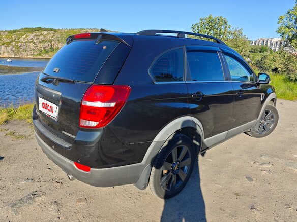 2011 Chevrolet Captiva I, чёрный, 900000 рублей - вид 3