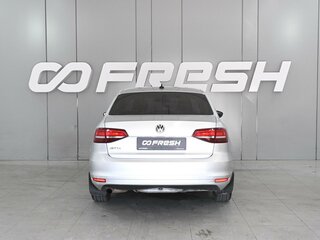 2018 Volkswagen Jetta VI Рестайлинг, серебристый, 1439000 рублей, вид 4