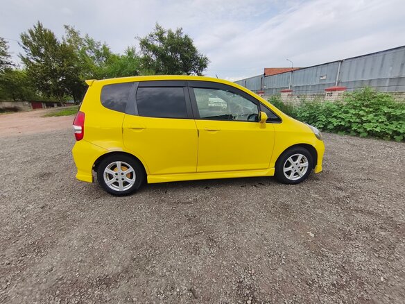 2002 Honda Fit I, жёлтый - вид 3