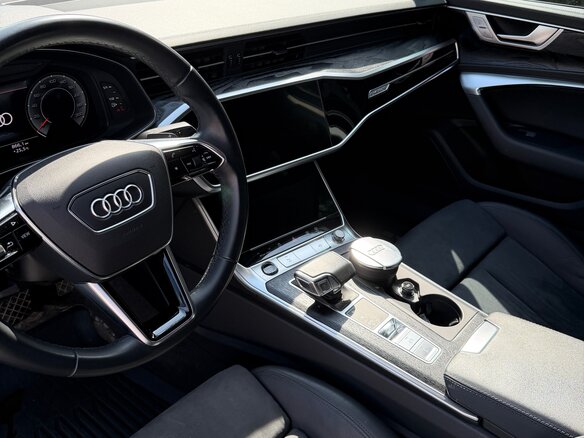 2021 Audi A6 45 TFSI V (C8), чёрный, 4570000 рублей - вид 11