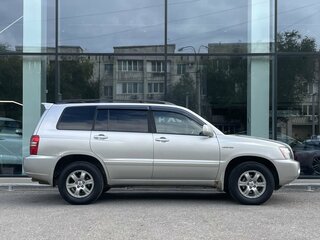 2002 Toyota Highlander I (XU20), белый, 830000 рублей, вид 4
