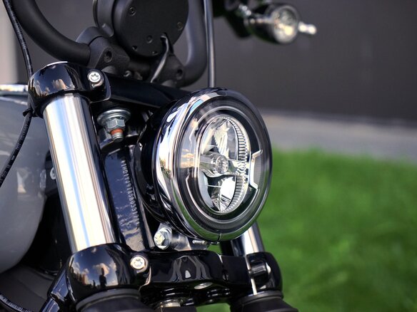 2025 Harley-Davidson Street Bob, серый, 1699000 рублей - вид 36