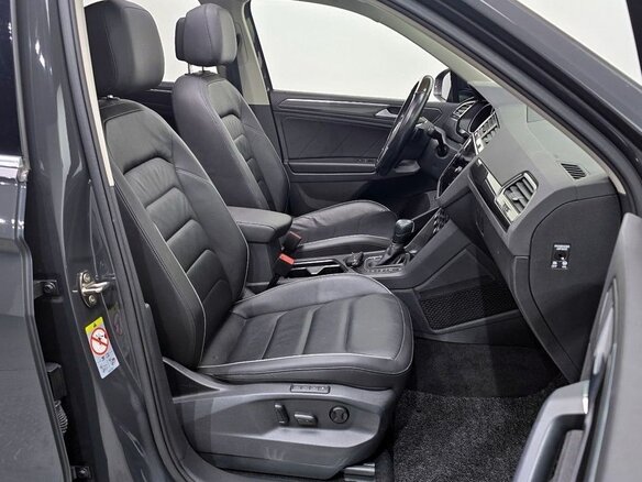 2020 Volkswagen Tiguan II Рестайлинг, серый, 2198000 рублей - вид 10