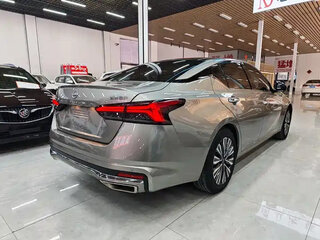 2022 Nissan Altima VI (L34) Рестайлинг, серый, 1502000 рублей, вид 4