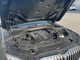 2019 BMW 7 серии Long 730Ld xDrive VI (G11/G12) Рестайлинг, чёрный, 5400000 рублей, вид 4