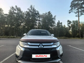 2016 Mitsubishi Outlander III Рестайлинг 2, белый, 1470000 рублей, вид 2