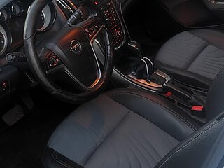 2013 Opel Astra J Рестайлинг, белый, 750000 рублей, вид 5