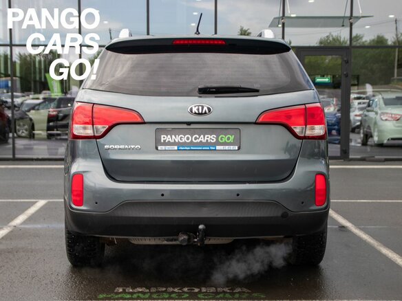 2014 Kia Sorento II Рестайлинг, серый, 1290000 рублей - вид 5