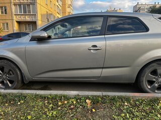 2011 Kia Ceed I Рестайлинг, серебристый, 800000 рублей, вид 4