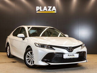 2021 Toyota Camry VIII (XV70), белый, 2650000 рублей, вид 2